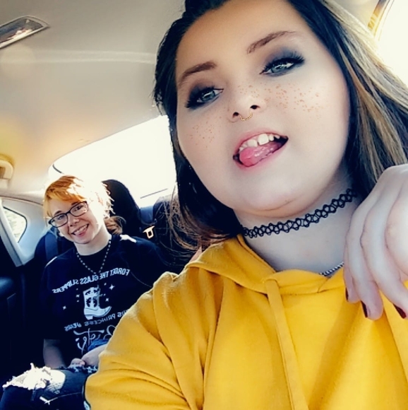leeleeisabrat2